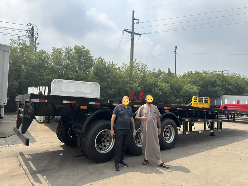 Další mezinárodní dohoda o spolupráci uzavřena! Alžírští zákazníci navštíví továrnu Luyi a podepíší smlouvu na cisterny na cement