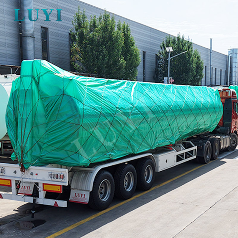 Cval napříč severní Afrikou! LUYI 3nápravové ropné tankerové návěsy oficiálně dodané alžírským zákazníkům