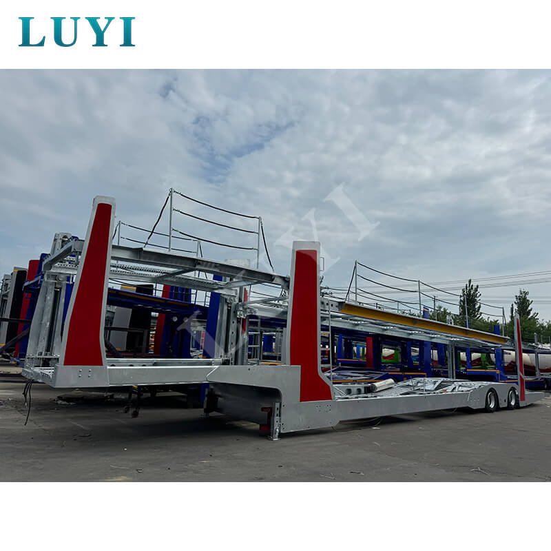 Nové měřítko pro efektivní přeshraniční přepravu: 2nápravové dvoupatrové autodopravci posilují čínsko-libanonskou logistickou spolupráci