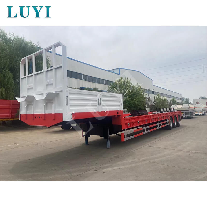 Bolivijští obchodníci kontrolují projekt 40ft valníkového přívěsu společnosti LUYI, aby prohloubili mezinárodní spolupráci