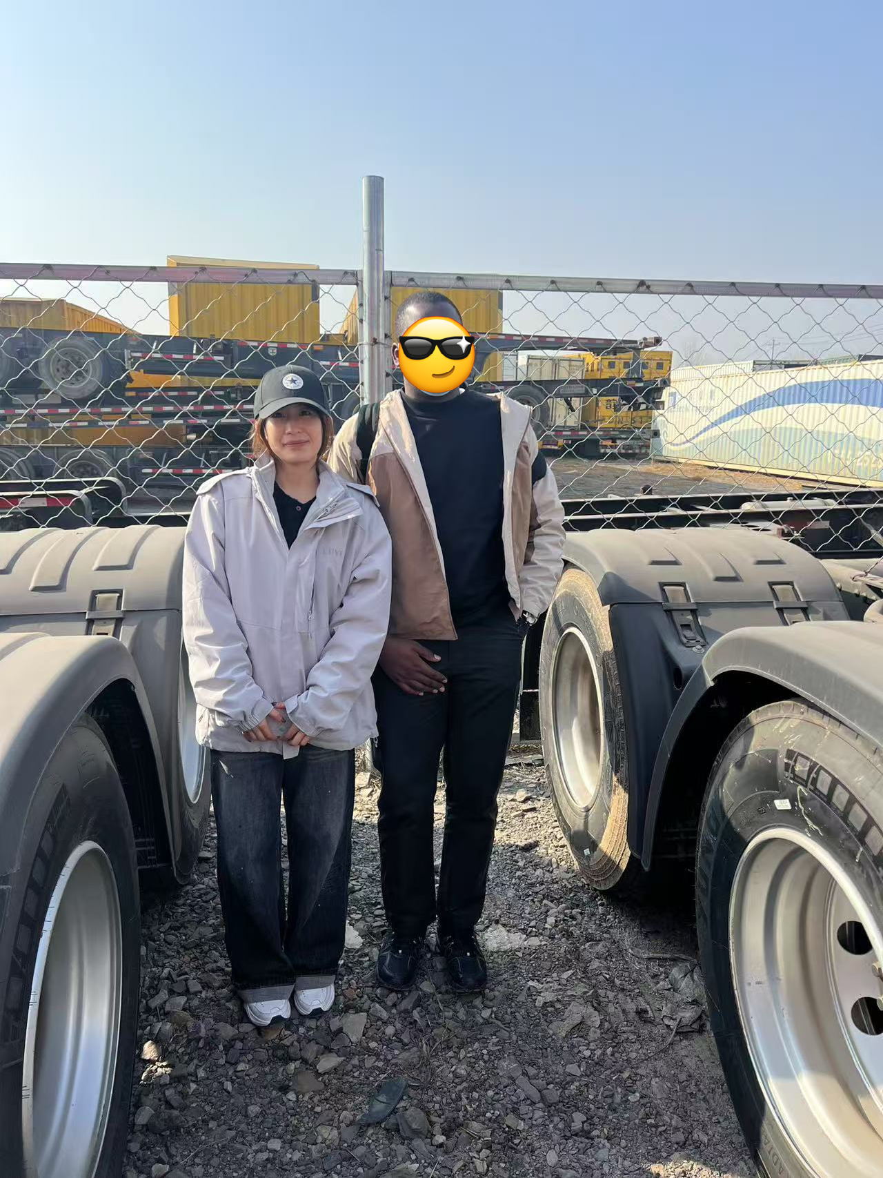 Jak LUYI pomohla tanzanskému klientovi zajistit spolehlivá těžká nákladní vozidla pro infrastrukturu a přepravu surovin